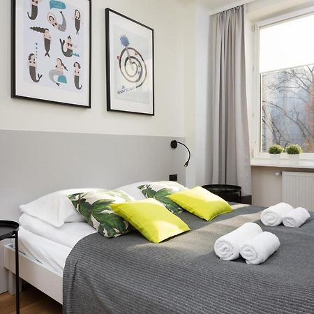 Family City Center Apartment By Renters Prestige Varsóvia Exterior foto