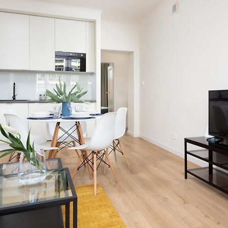 Family City Center Apartment By Renters Prestige Varsóvia Exterior foto