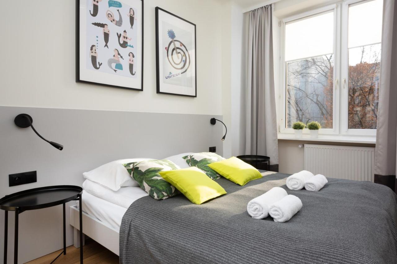 Family City Center Apartment By Renters Prestige Varsóvia Exterior foto
